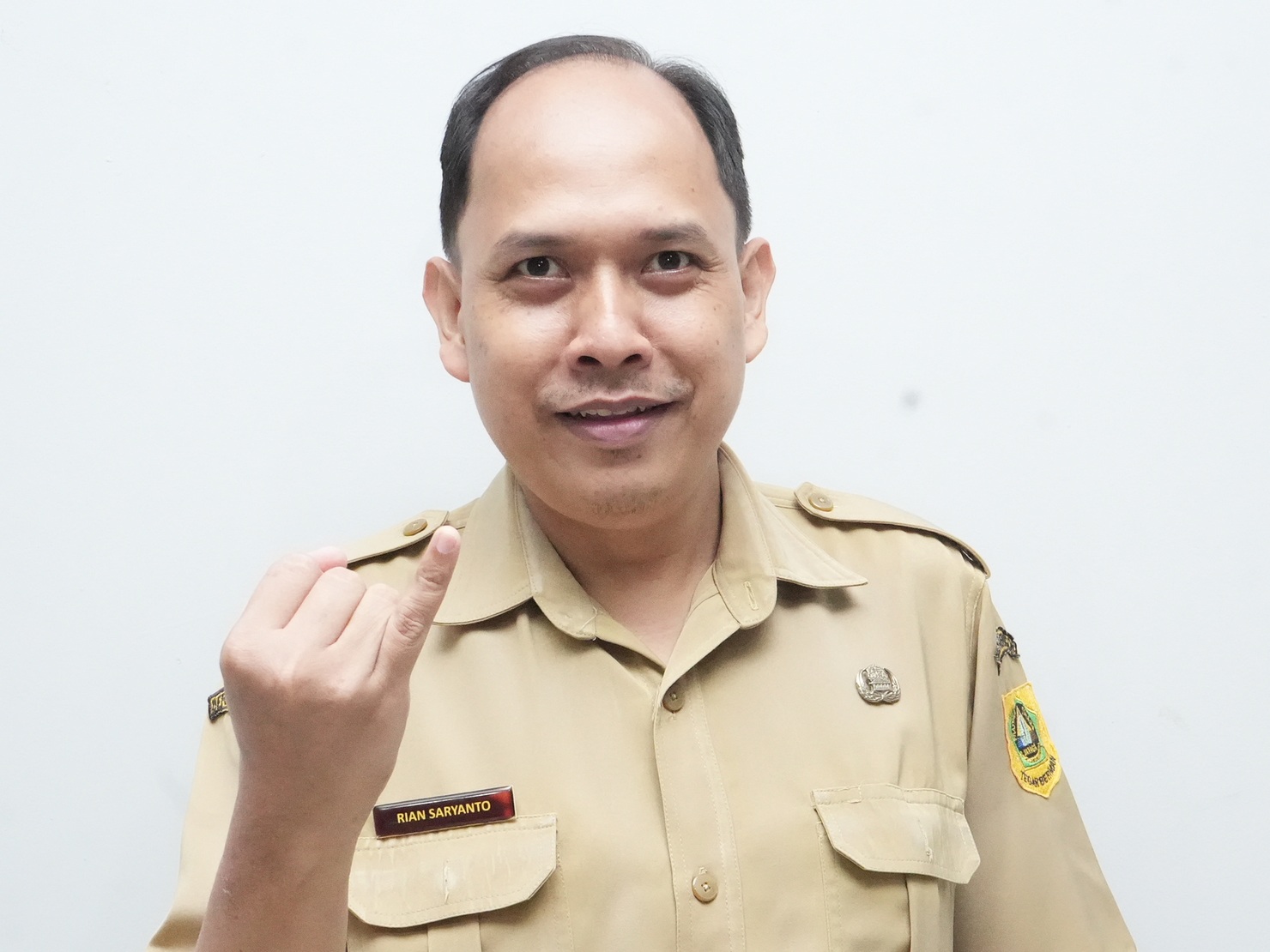 Rian Saryanto,S.Kom, M.Hum