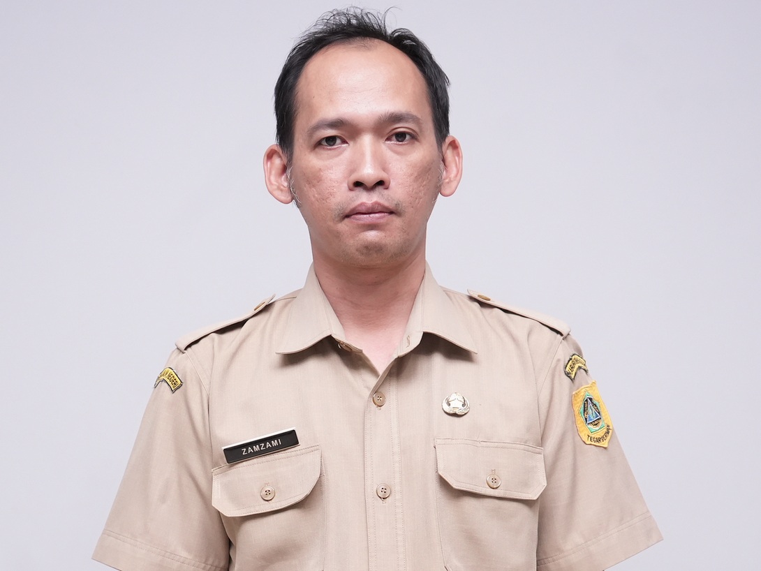 Achmad Zamzami, S.Kom, MM